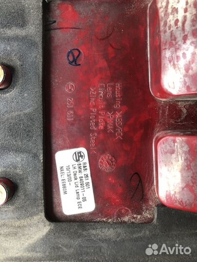 Задний фонарь крышки багажника BMW x5 E53