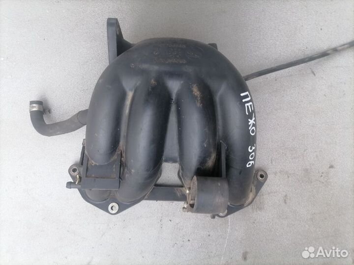 Коллектор впускной для Peugeot 306 1993-2003