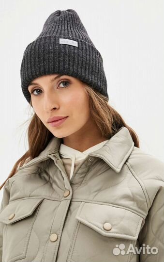 Женская шапка, шерсть