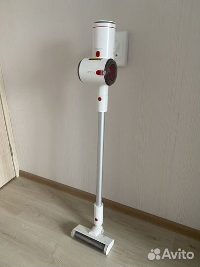 Вертикальный беспроводной пылесос deerma VC25
