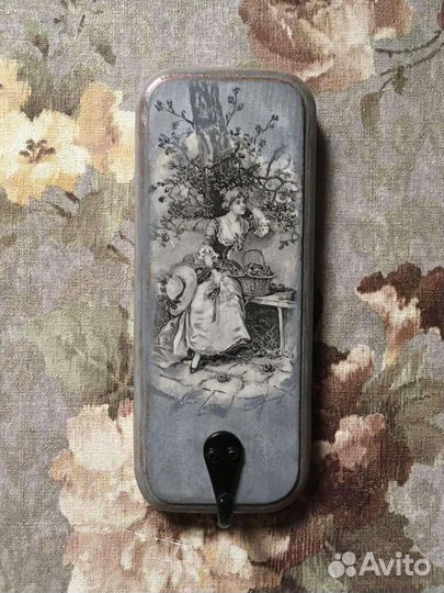 Картина, холст/п, масло и ключница