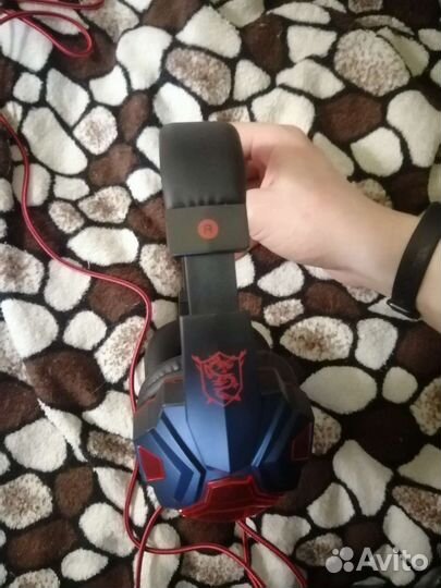 Игровые наушники с микрофоном