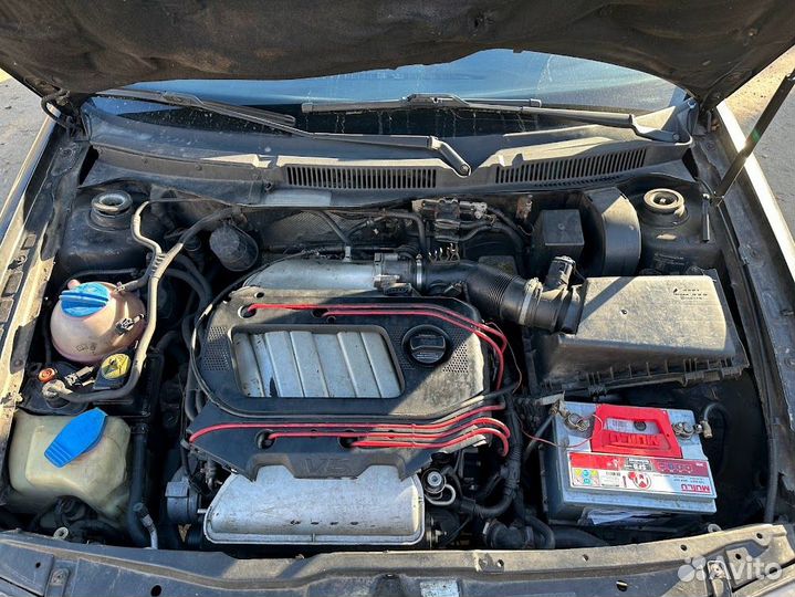 Разбор на запчасти Volkswagen Bora 2.3 AGZ АКПП