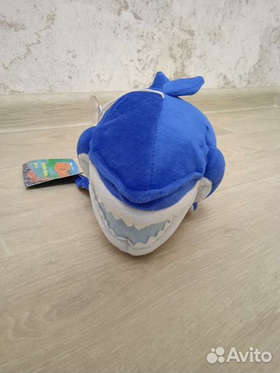 Игрушка Finding Nemo Акула