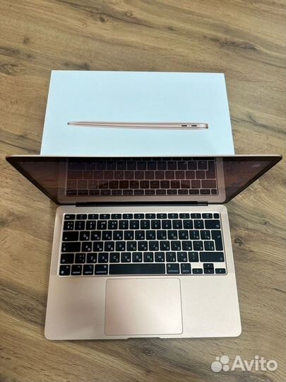 Apple MacBook air 13 mi 1