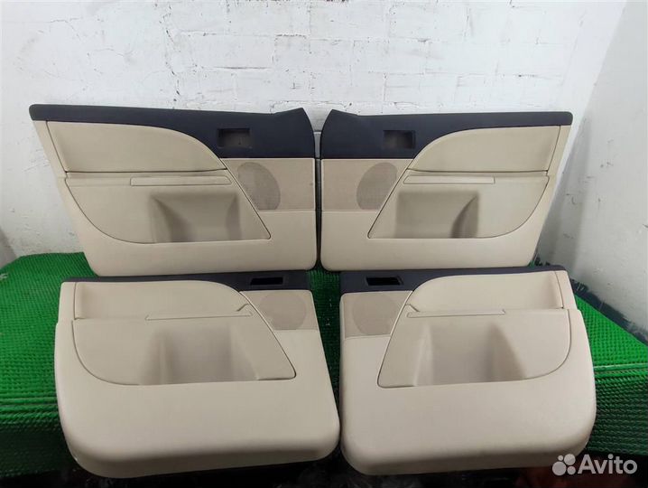 Обшивки дверей комплект Ford Mondeo 3 2002