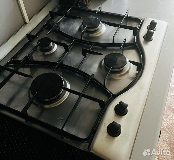 Газовая варочная панель 4 конфорки