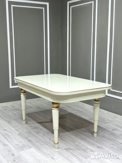 Кухонный стол. Доставка по всей России