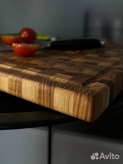 Торцевая разделочная доска из твёрдых пород дерева