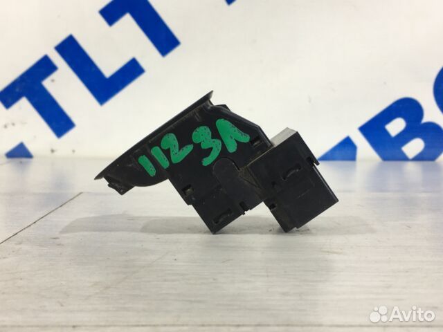 Кнопка стеклоподъемника задняя volkswagen polo 5 1