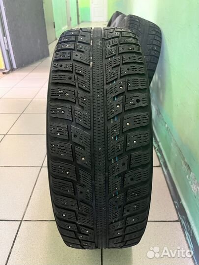 Kumho I'Zen KW22 205/60 R16 92T