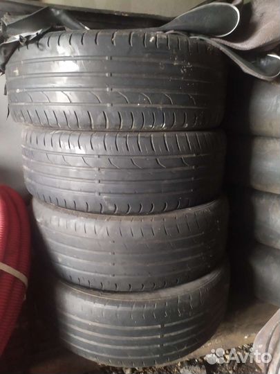 Continental ContiPremiumContact 2 215/60 R17