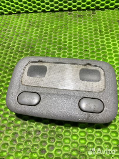 Плафон салонный Nissan Sunny