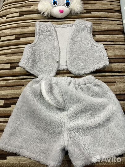 Новогодний костюм зайчик