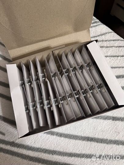 Бейджи на булавках пачка 50 шт