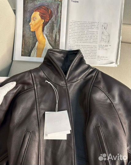 Кожаная куртка The Row