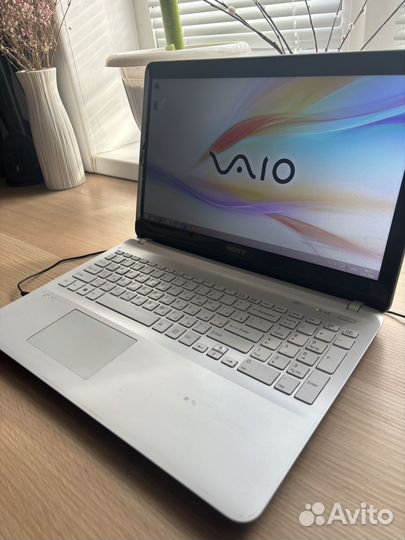 Ноутбук Sony Vaio SVF-152A29V