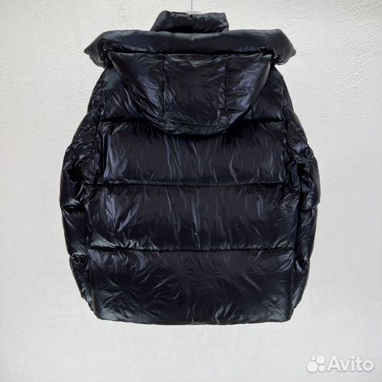 Пуховик Moncler