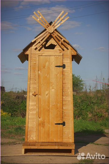 Дачный туалет деревянный BLU785