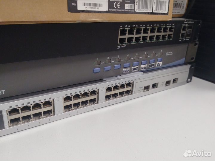 Коммутатор D-Link DES-3526 + KVM-свитч trendnet