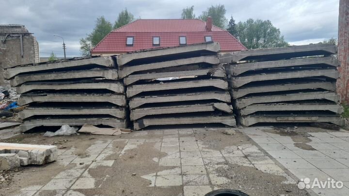 Бетонные плиты б/у