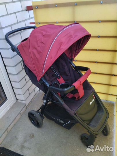 Прогулочная коляска
