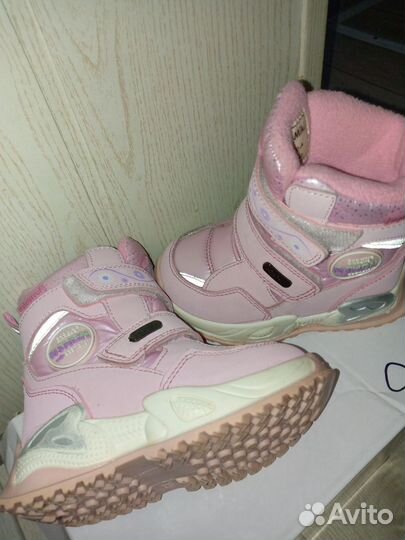 Ботинки зимние для девочки 23