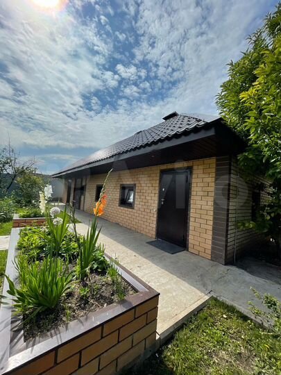 Дом 190,4 м² на участке 11 сот.