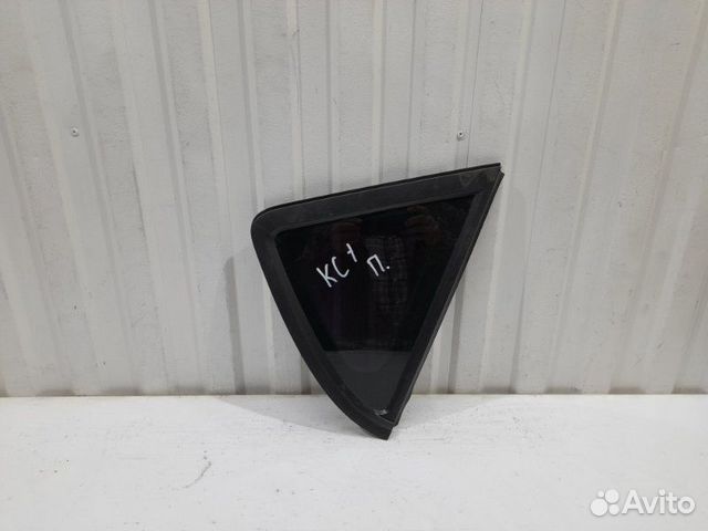 Стекло кузовное глухое правое Kia Ceed ED 2006