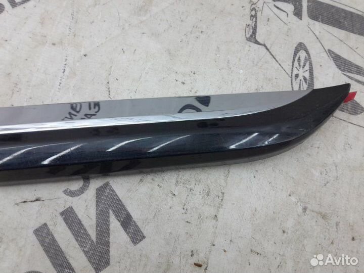 Молдинг двери задний левый Lexus Ls460