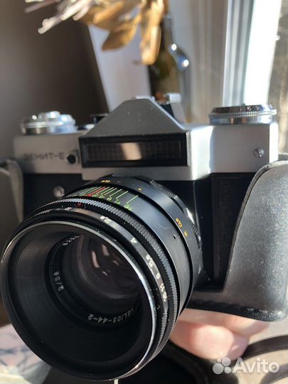 Фотоаппарат Zenit-E в идеальном состоянии