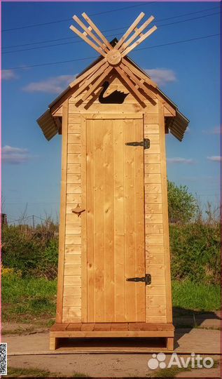 Дачный туалет деревянный BLU785