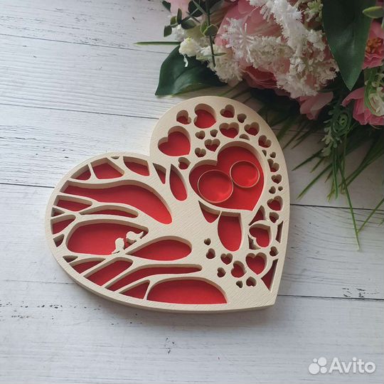 Подставка для колец в наличии