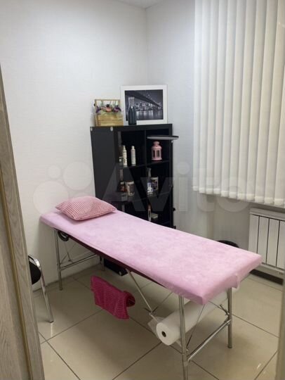 Офис, салон красоты 52,7 м²