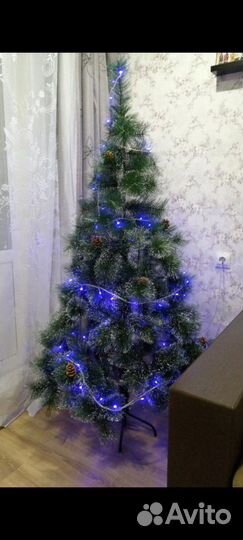 Елка искусственная