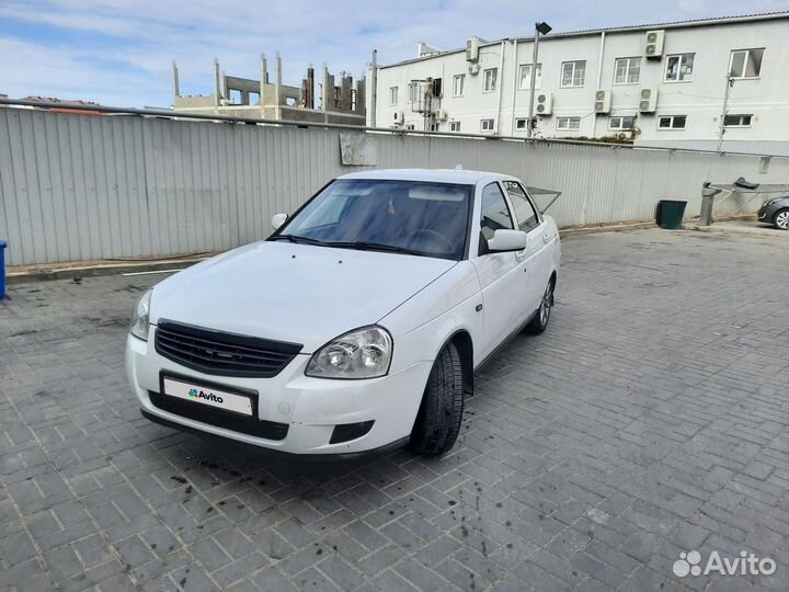 LADA Priora 1.6 МТ, 2011, 140 000 км