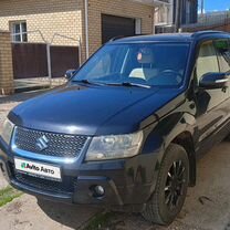 Suzuki Grand Vitara 2.0 AT, 2010, 195 000 км, с пробегом, цена 1 310 000 руб.