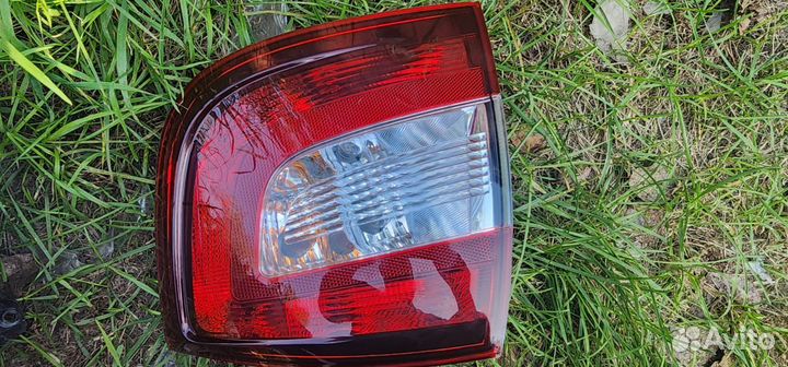 Задняя фара skoda rapid