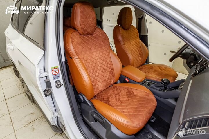 Авточехлы Skoda Karoq / Экокожа + Алькантара Ромб