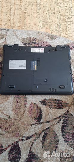 Ноутбук RoverBook Pro M490