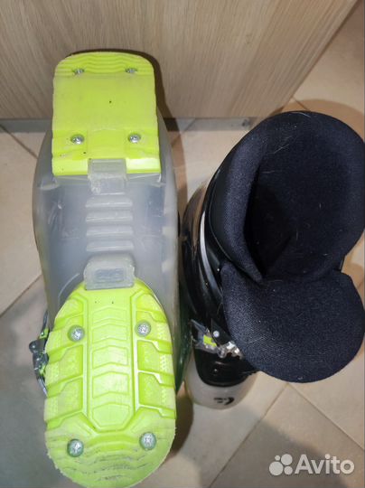 Горнолыжные ботинки детские dalbello