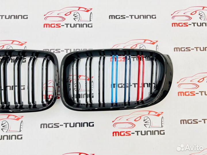 Решетка BMW Х4 f26 в стиле X4M с триколором М