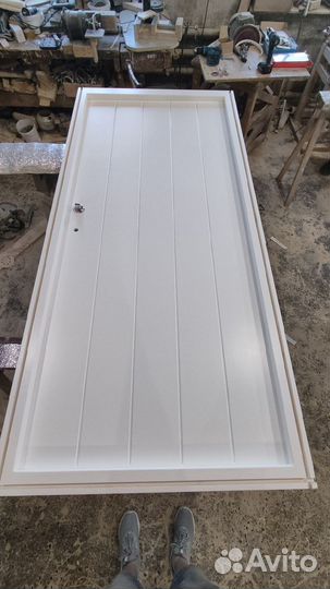 Деревянная входная утеплённая дверь. Север М-3