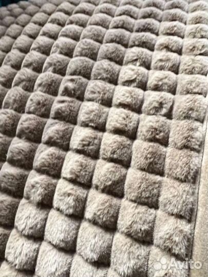 Накидка на диван и кресла (кролик)