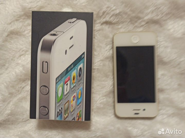iPhone 4, 8 ГБ
