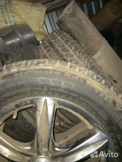 Зимняя резина с литыми дисками