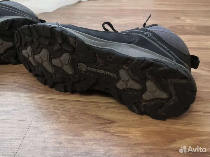 Трекинговые ботинки Outventure