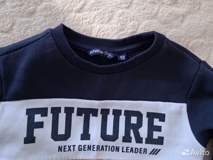 Спортивный костюм на мальчика 98