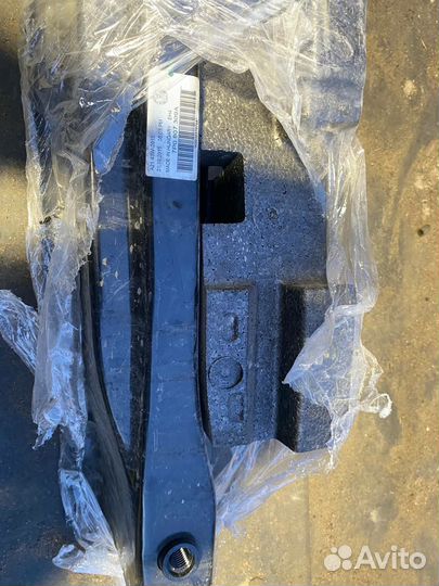 Усилитель заднего бампера volkswagen