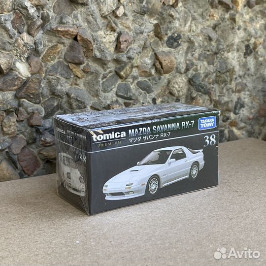 Модели Tomica premium 1:64